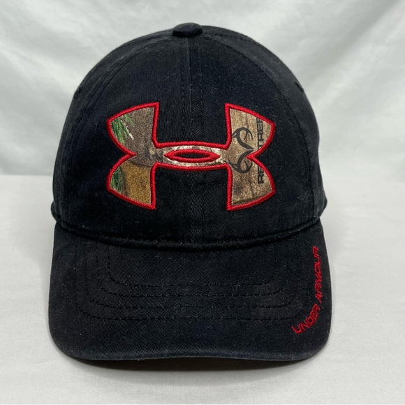 Youth Under Armour Black Baseball Hat with Camouflage & Red Logo. - Picture 1 of 10